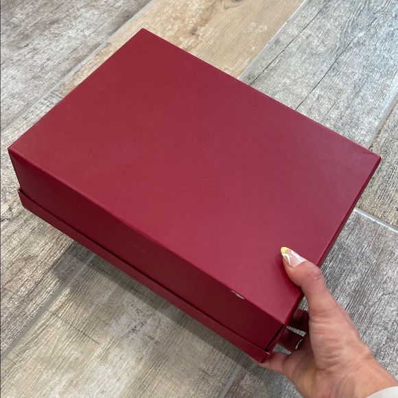 Salvatore Ferragamo Red Shoe Box - Picture 2 of 4